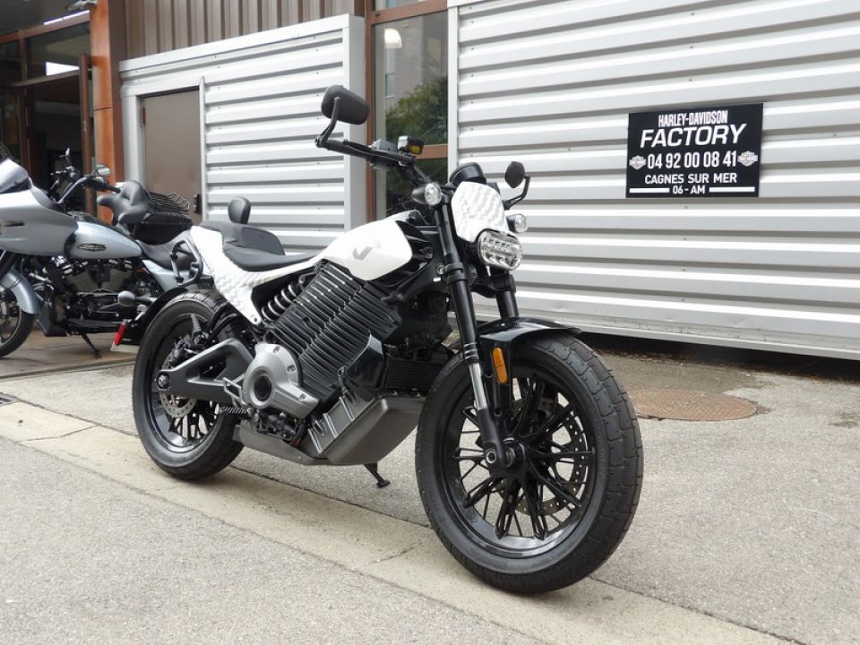 LIVEWIRE S2 DEL MAR 4