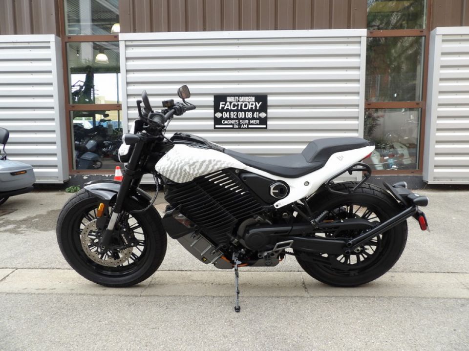 LIVEWIRE S2 DEL MAR 4