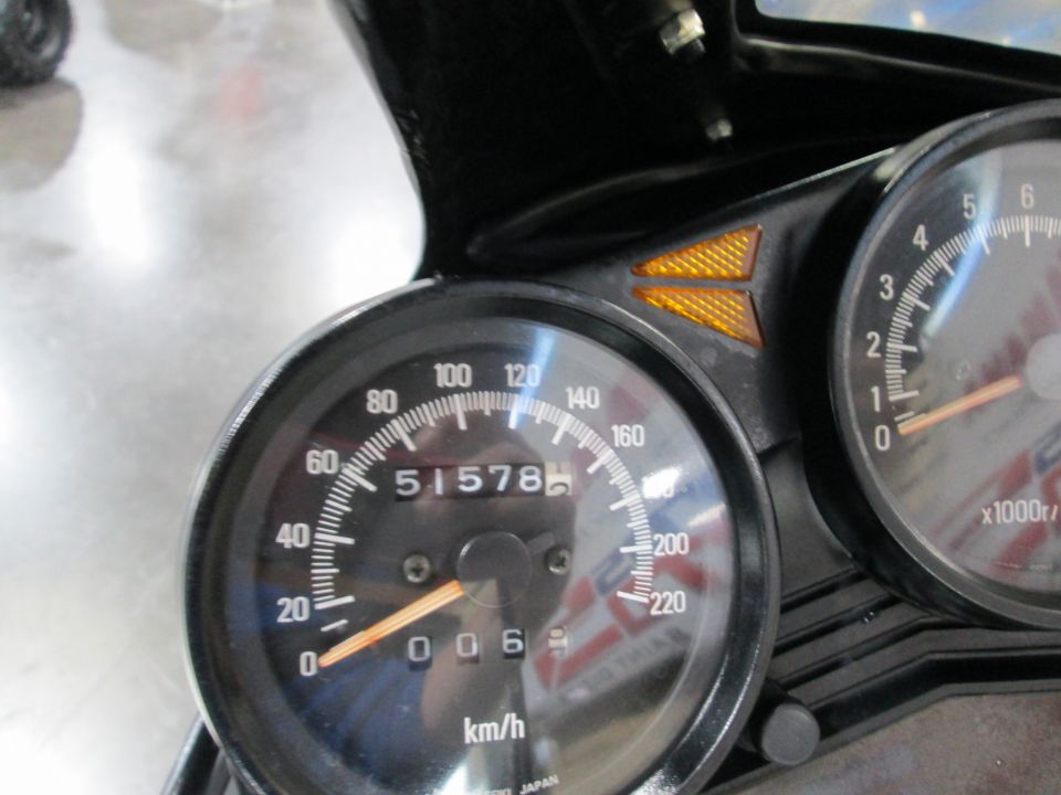 YAMAHA 600 XJ COLLECTOR 4