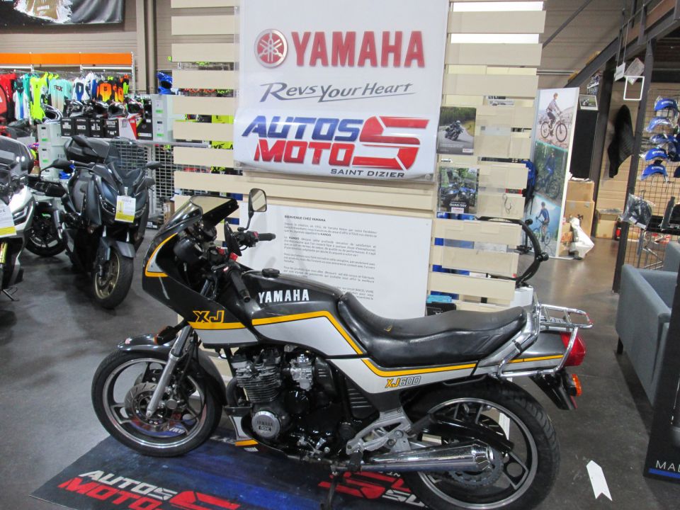 YAMAHA 600 XJ COLLECTOR 4