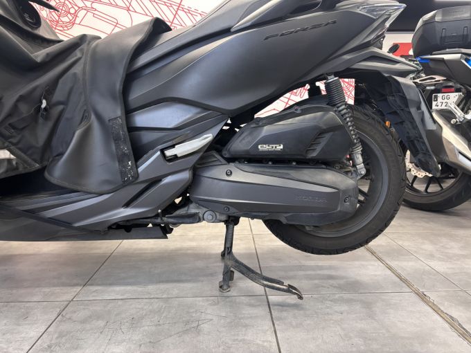 HONDA NSS FORZA 125 4
