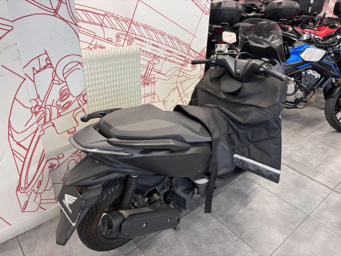 HONDA NSS FORZA 125 4
