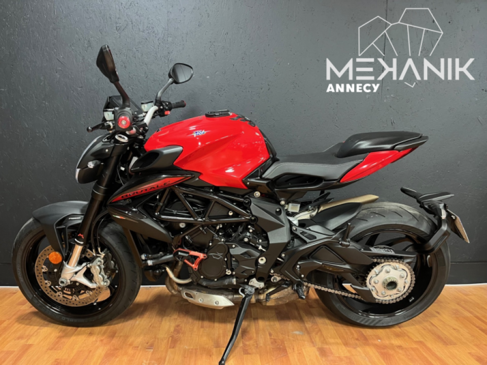 MV AGUSTA BRUTALE 800 EAS 4