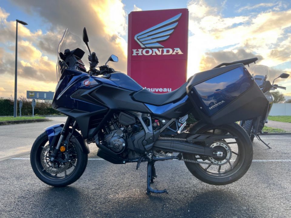 HONDA NT1100 DCT 4