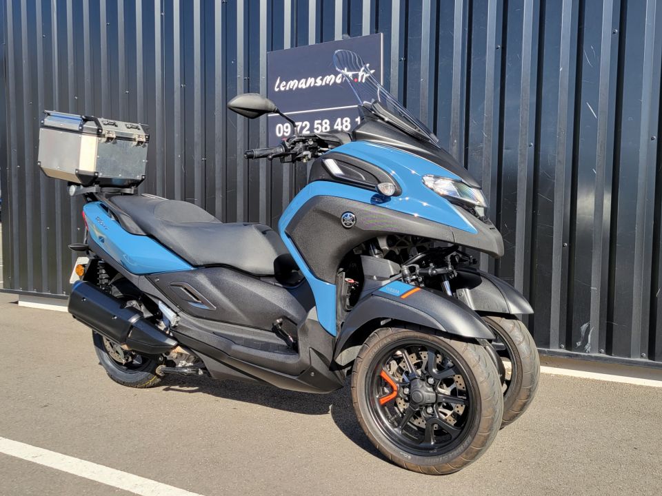 YAMAHA TRICITY 300 4
