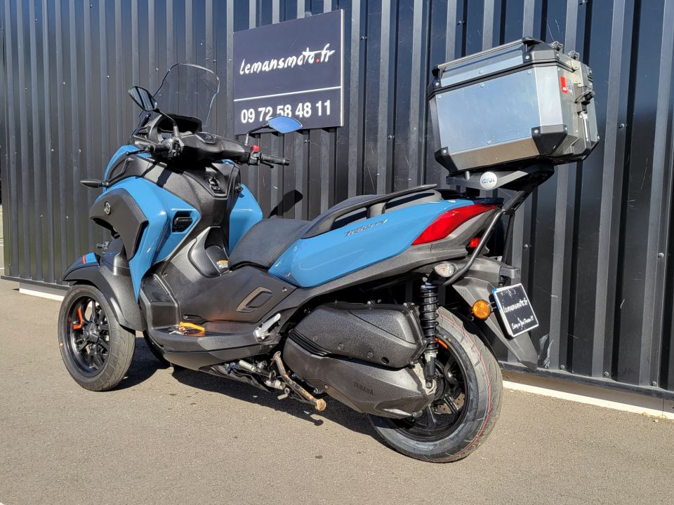 YAMAHA TRICITY 300 4