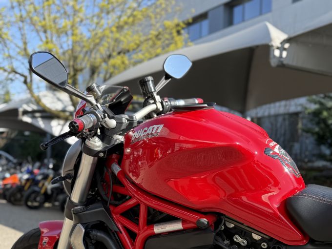 DUCATI MONSTER 1200 4