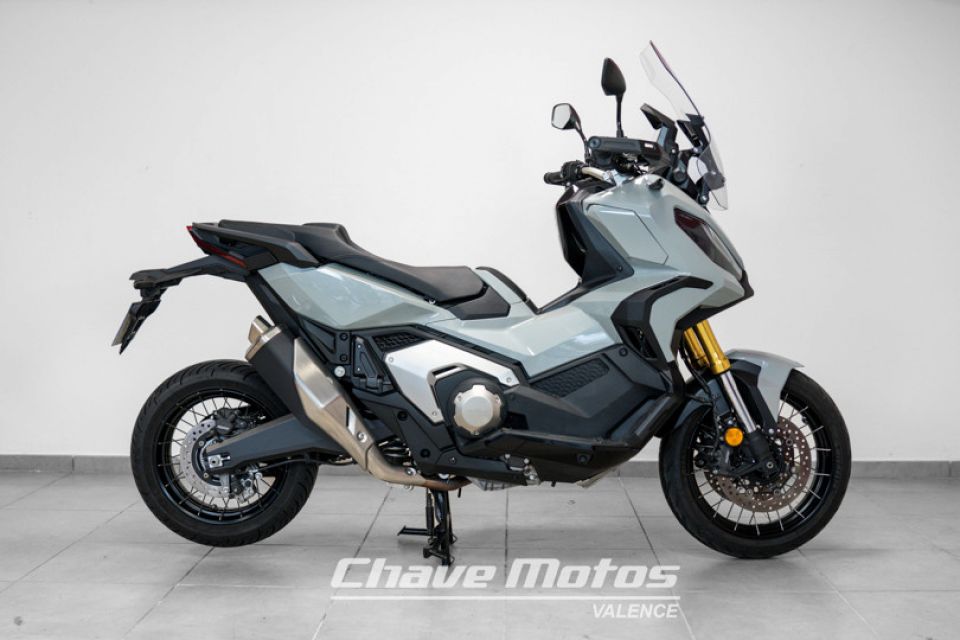 HONDA X-ADV 750 4
