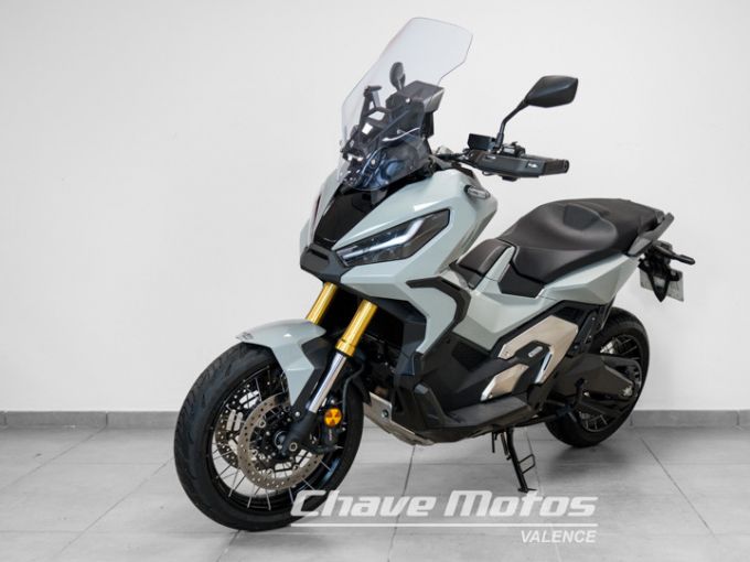 HONDA X-ADV 750 4