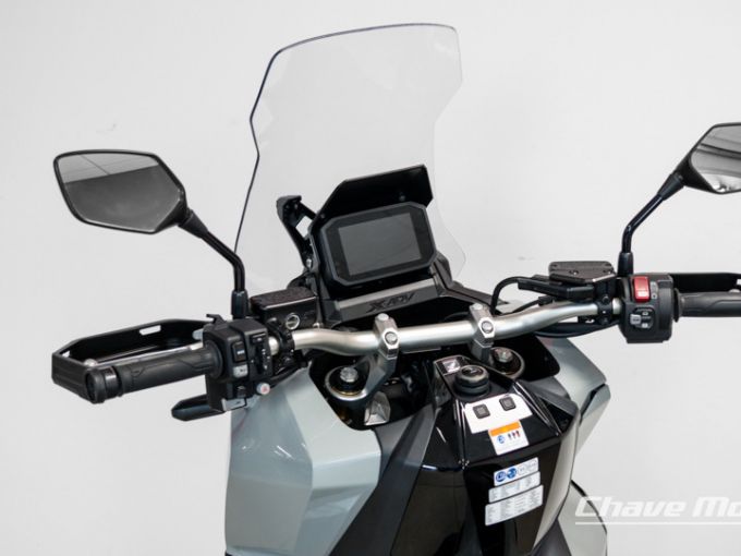 HONDA X-ADV 750 4