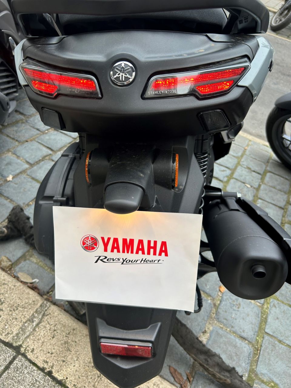 YAMAHA NMAX 125 TECH MAX 4
