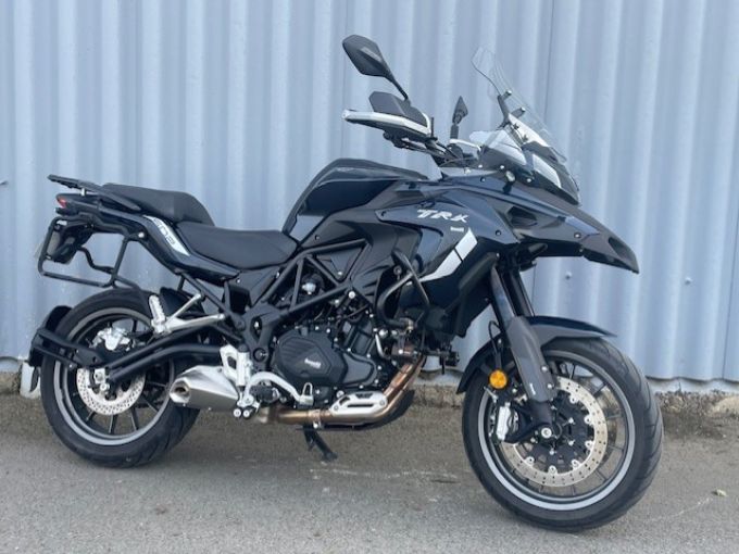 BENELLI TRK 502 4