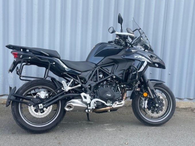 BENELLI TRK 502 4