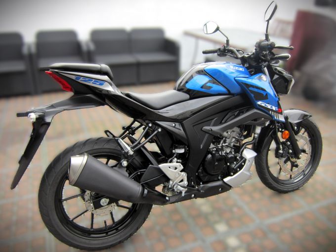 SUZUKI GSX-S 125 ABS 4
