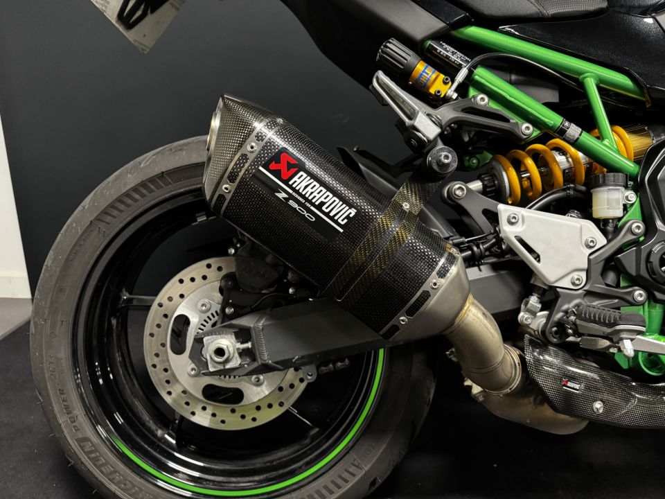 KAWASAKI Z900 SE 4