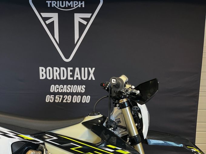 TRIUMPH TF 250-X 4