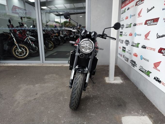 KAWASAKI Z900RS 4