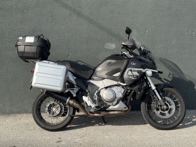 HONDA CROSSTOURER 4