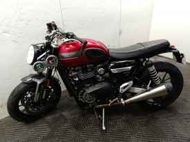 TRIUMPH SPEED TWIN 1200 - 2023