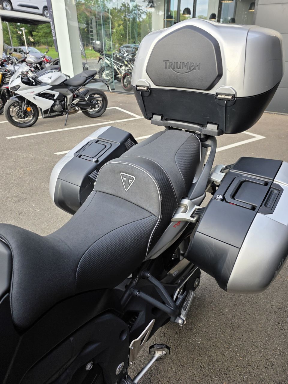 TRIUMPH TIGER 1050 SPORT ABS 4