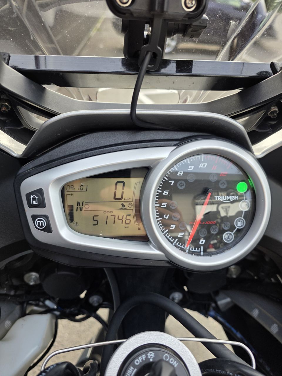 TRIUMPH TIGER 1050 SPORT ABS 4