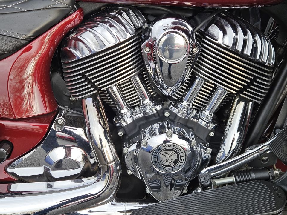 INDIAN ROADMASTER 1811 4