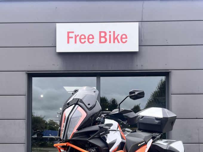 KTM 1290 SUPER ADVENTURE R 4