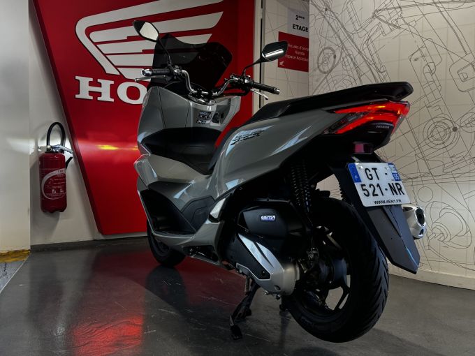 HONDA PCX 125 4