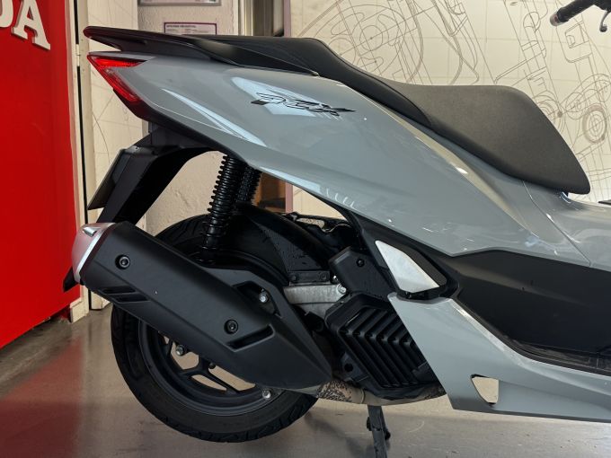 HONDA PCX 125 4