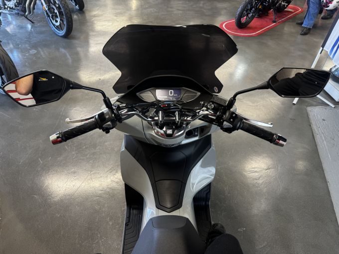 HONDA PCX 125 4