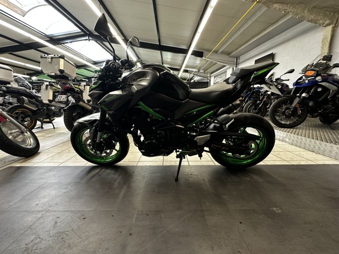 KAWASAKI Z 900 4