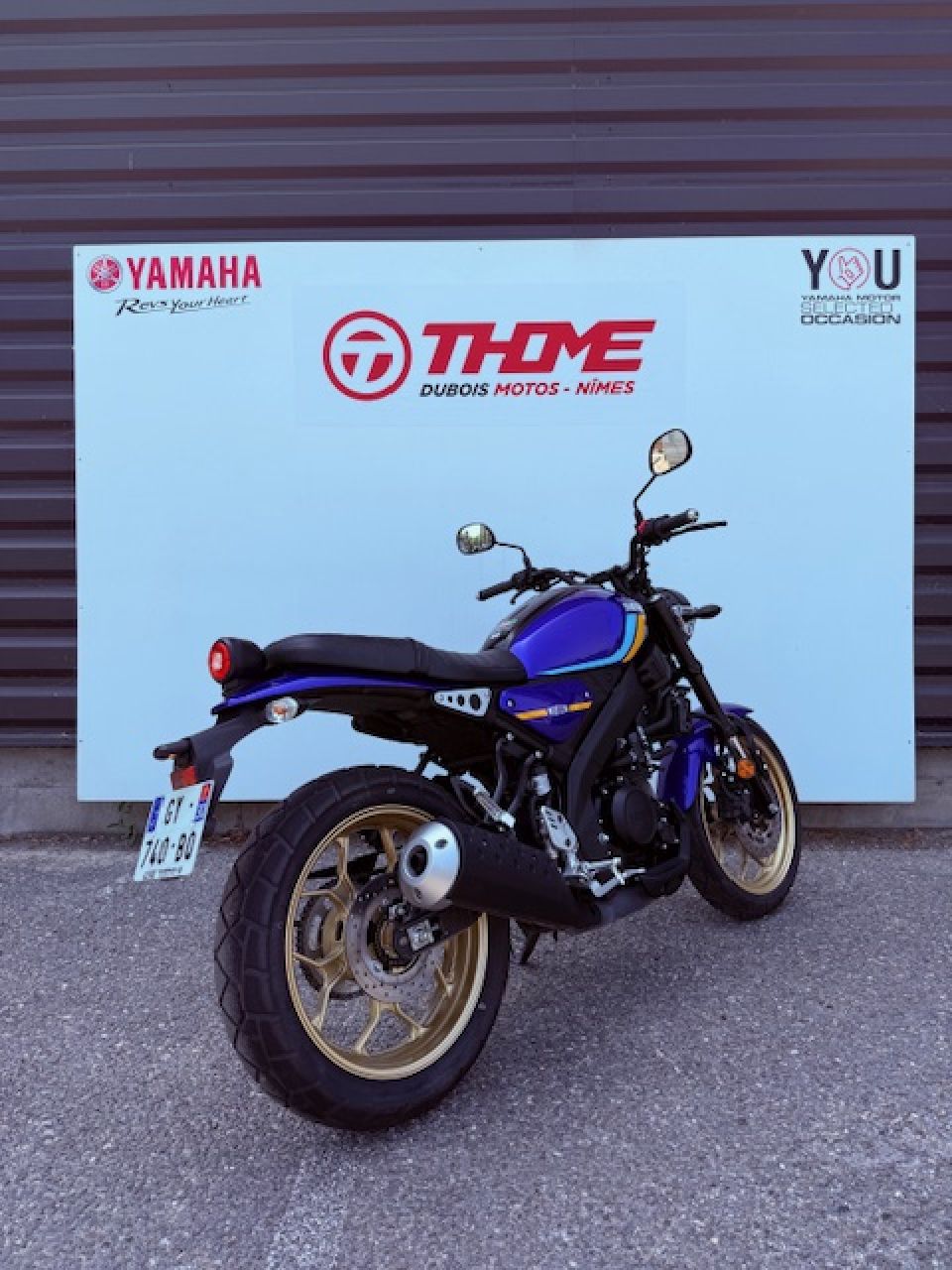 YAMAHA XSR 125 4