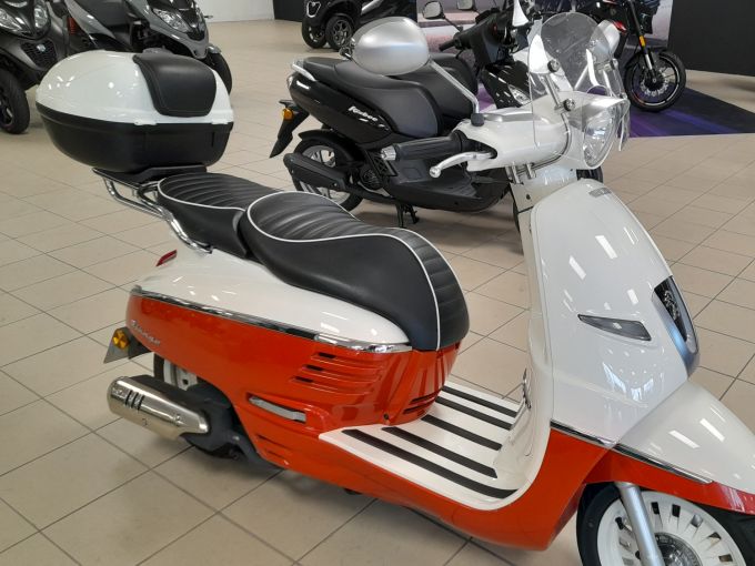 PEUGEOT DJANGO 125 4