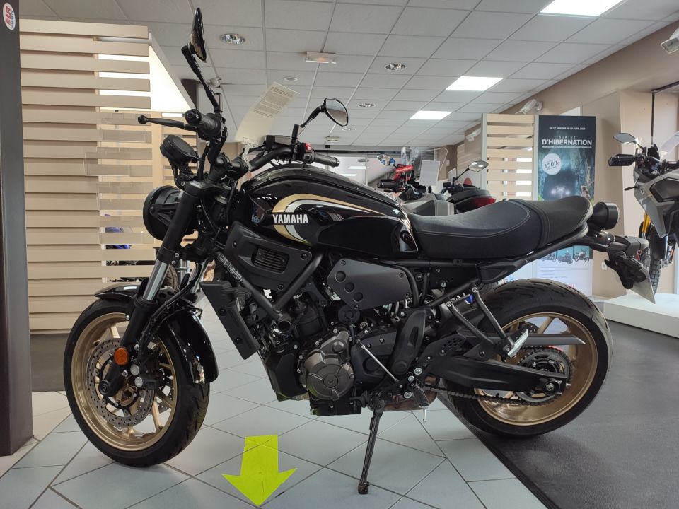 YAMAHA XSR 700 35KW 4