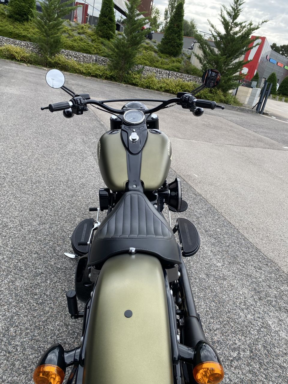 HARLEY-DAVIDSON SOFTAIL SLIM 1800 S 4