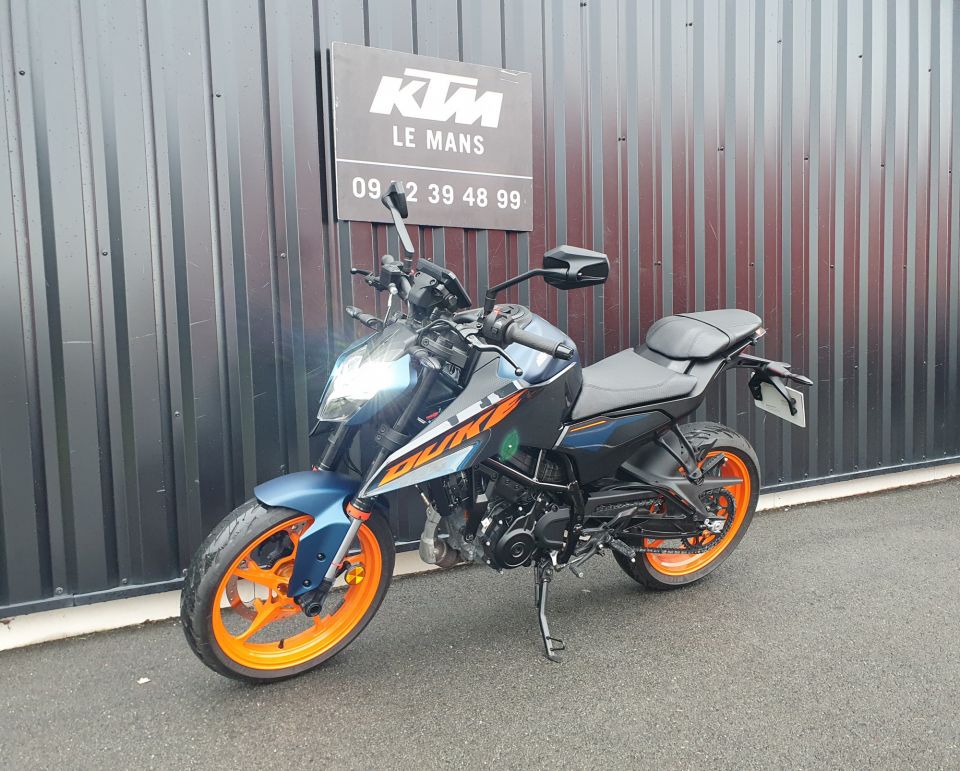 KTM 125 DUKE 4