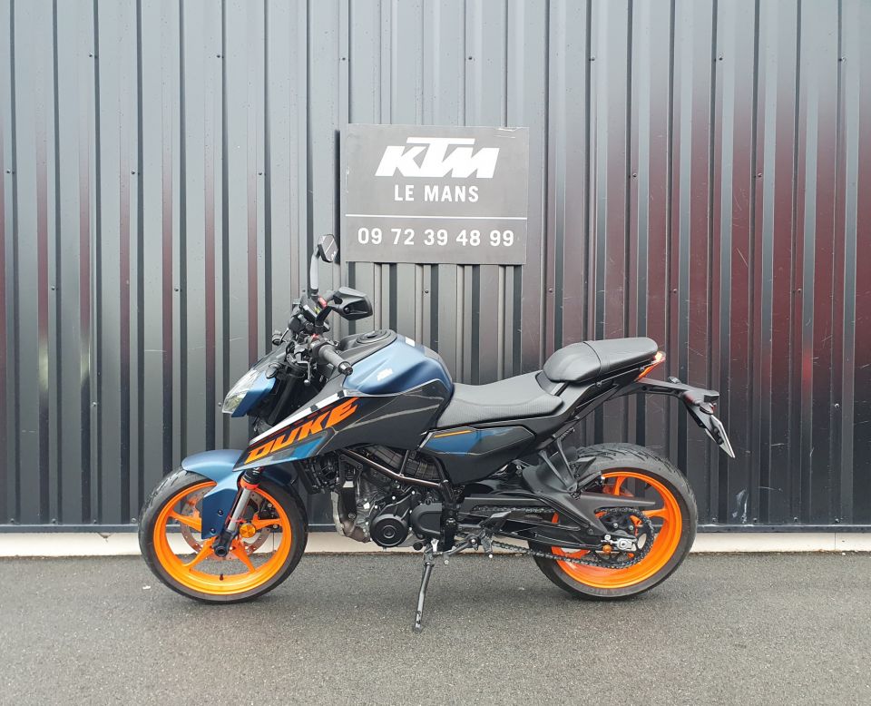KTM 125 DUKE 4