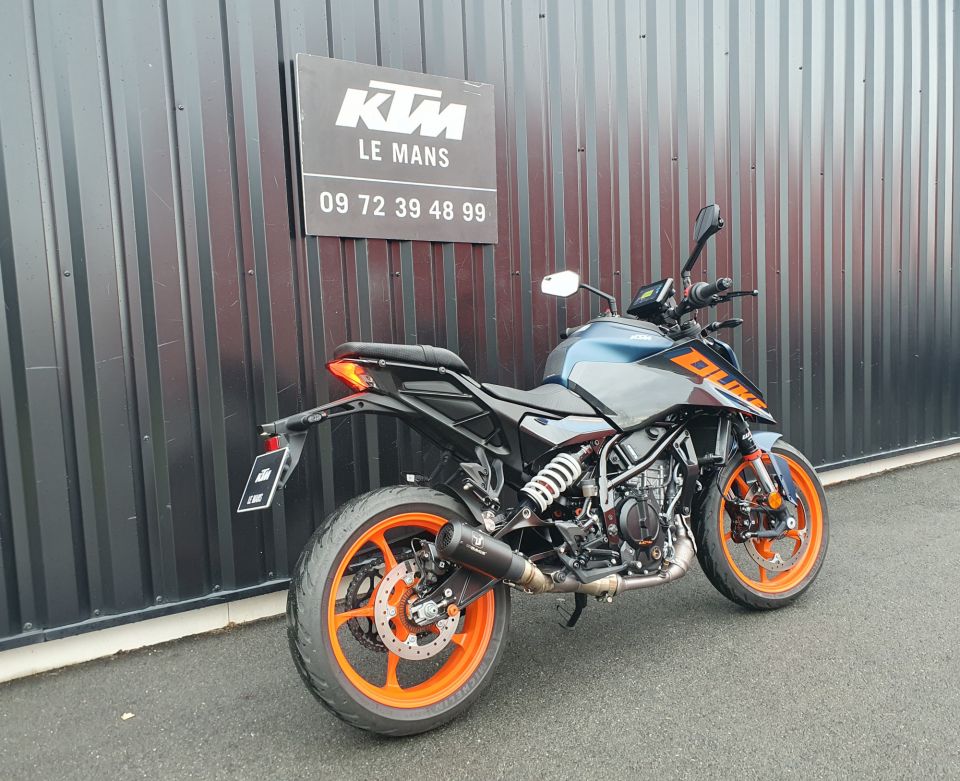 KTM 125 DUKE 4