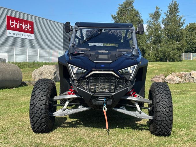 POLARIS RZR PRO R 4