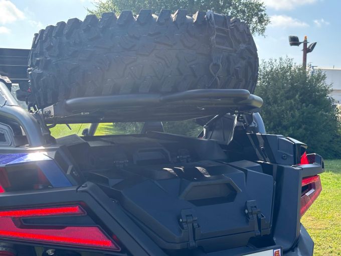 POLARIS RZR PRO R 4