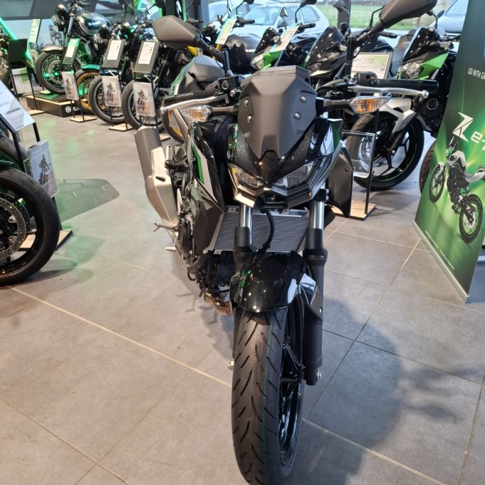 KAWASAKI Z 500 4