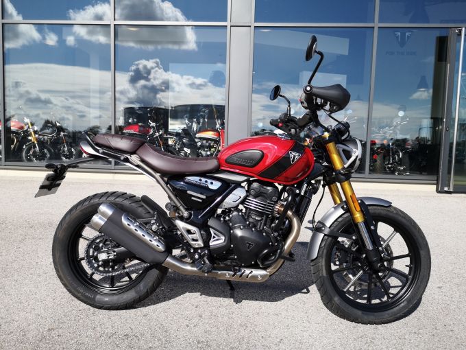 TRIUMPH Scrambler 400 X 4