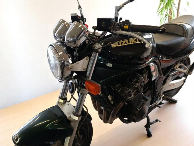 SUZUKI GSF 1200 N BANDIT 4