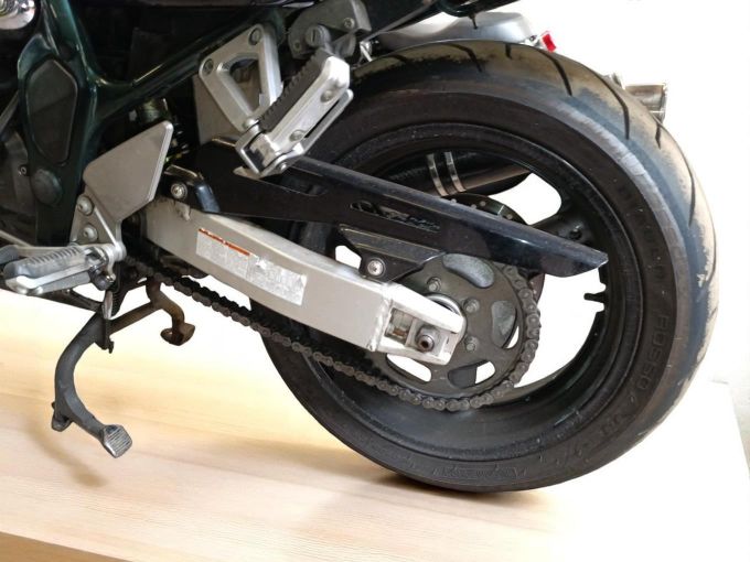 SUZUKI GSF 1200 N BANDIT 4