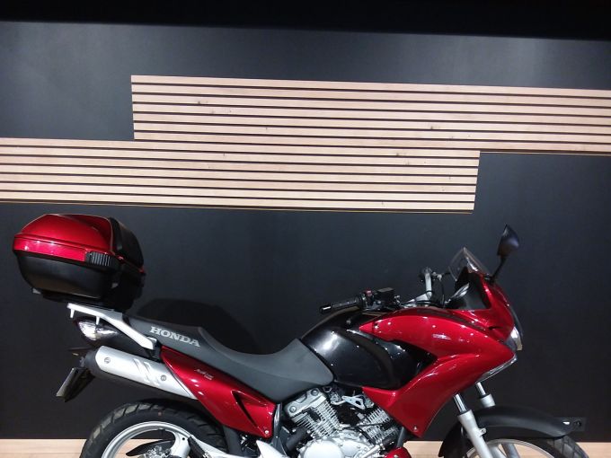 HONDA VARADERO 125 4