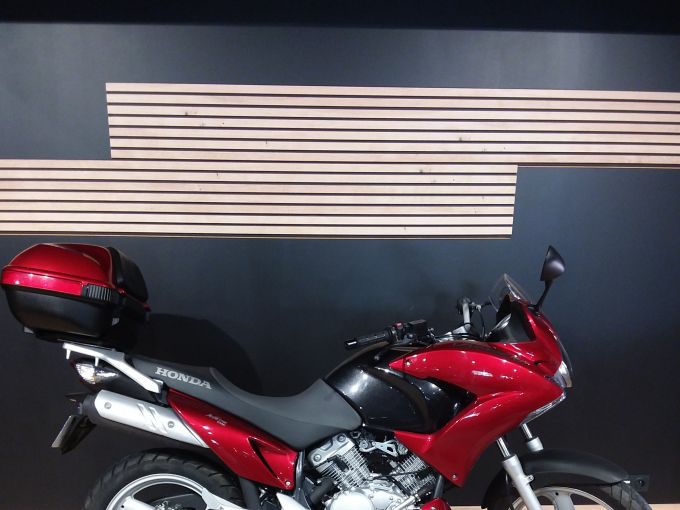 HONDA VARADERO 125 4