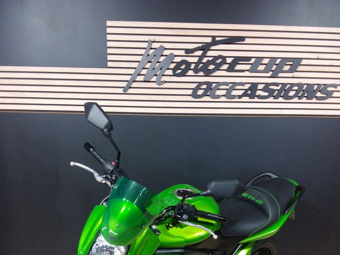 KAWASAKI ER-6 4