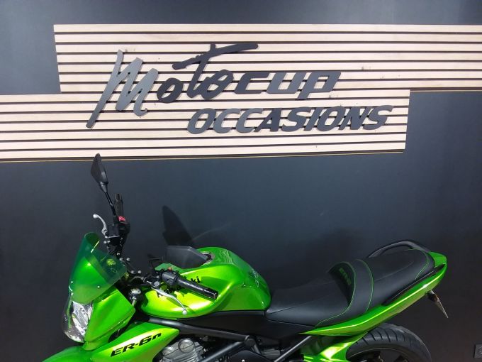 KAWASAKI ER-6 4