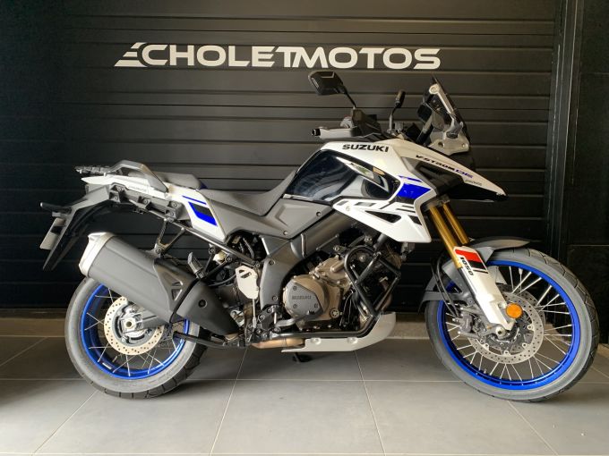 SUZUKI V-STROM 1050DE 4
