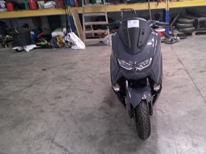 YAMAHA NMAX 125 4